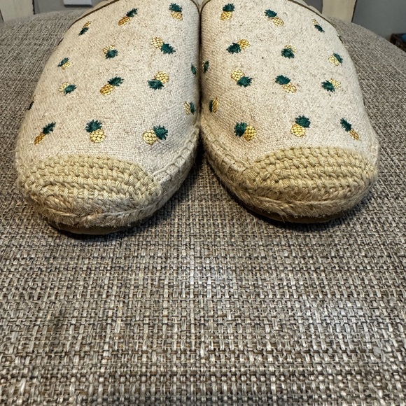 Kate Spade “Rosie Pineapple” Flats Size 8.5B - Picture 4 of 7